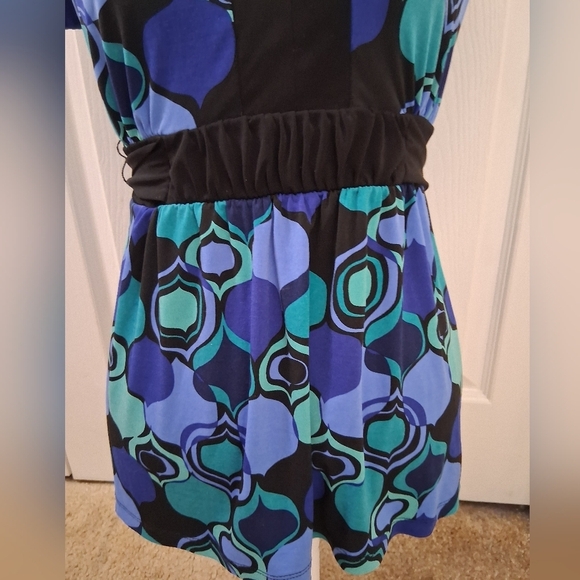 Apt. 9 Multicolor Tunic With A V Neck & Cap Sleeves Size PMI - Picture 9 of 13
